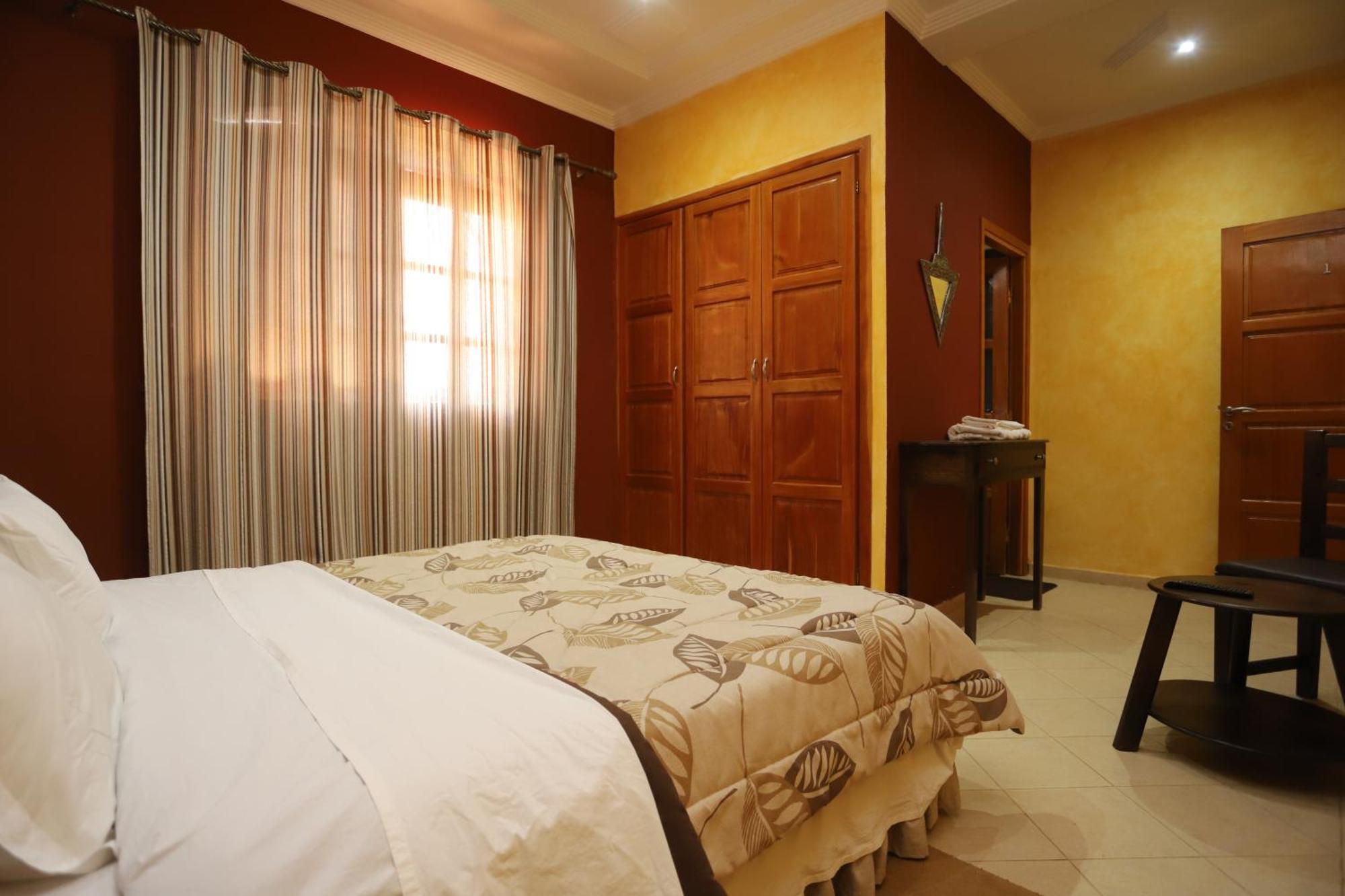 La Rose Blanche Hotell Zaouia Ben Smine Rum bild